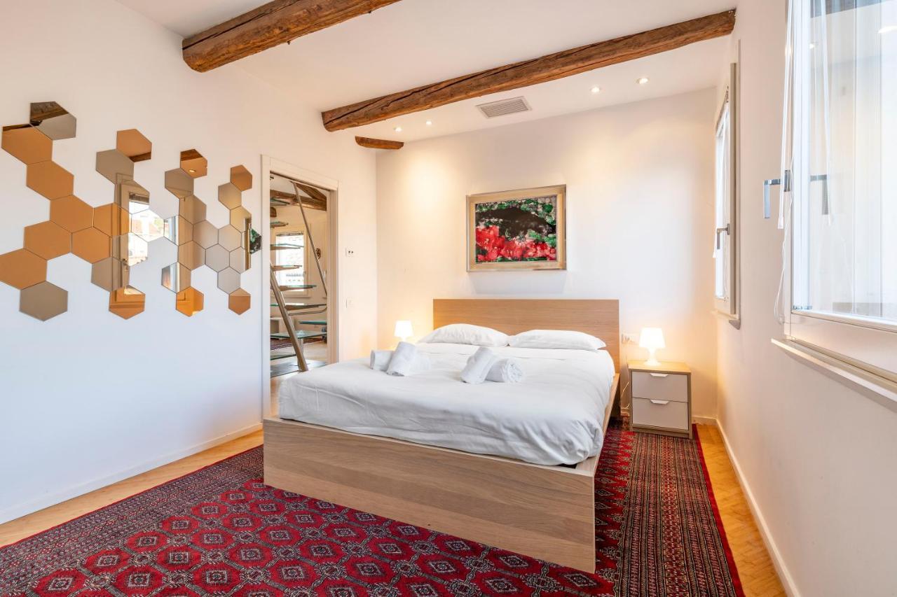 St. Mark Ca' Algi -Apartment With Beautiful Roof Terrace Венеція Екстер'єр фото
